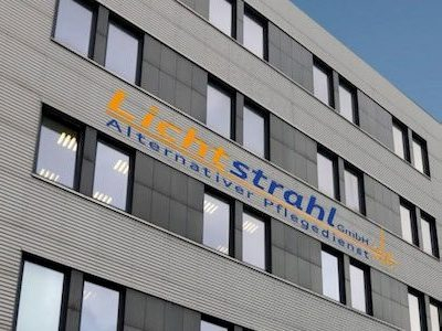 Alternativer Pﬂegedienst Lichtstrahl GmbH