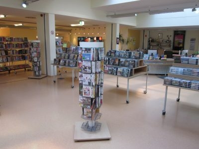 Schul- und Stadtteilbibliothek in der Gustav-Heinemann-Schule